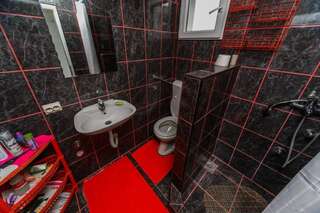 Апартаменты Apartmani Marija Сутоморе Семейный номер-студио-6